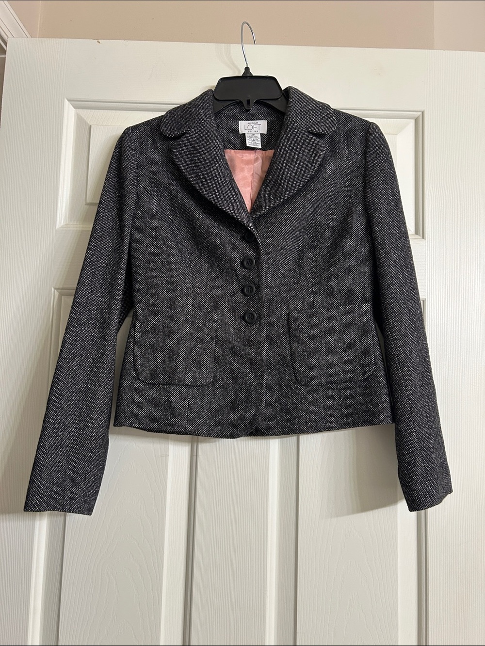 LOFT Charcoal Gray Herringbone Tailored Blazer Size 2P